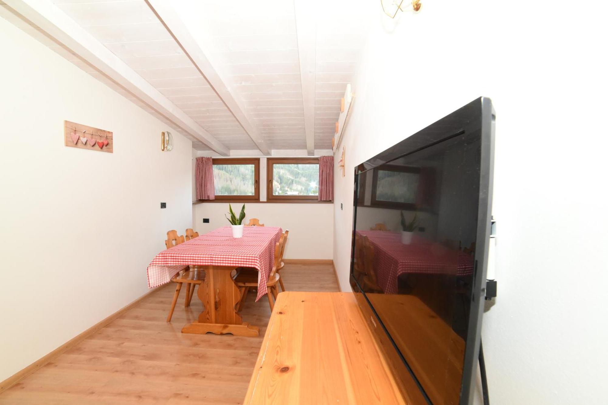 Cesa Mandi e Miky Apartment Canazei Bagian luar foto