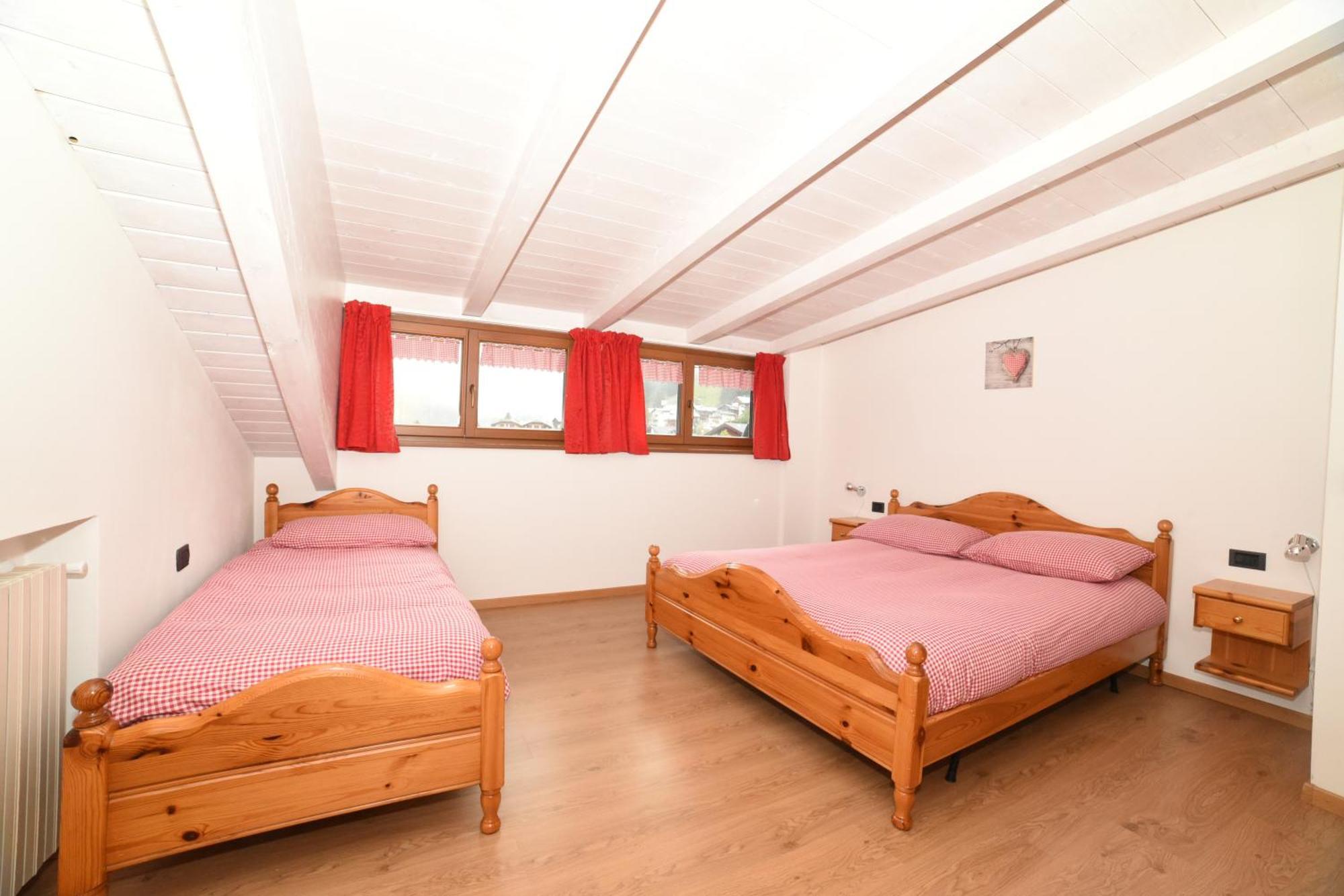 Cesa Mandi e Miky Apartment Canazei Bagian luar foto