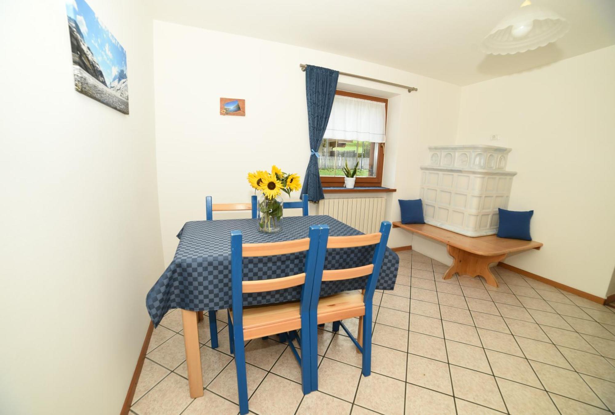 Cesa Mandi e Miky Apartment Canazei Bagian luar foto