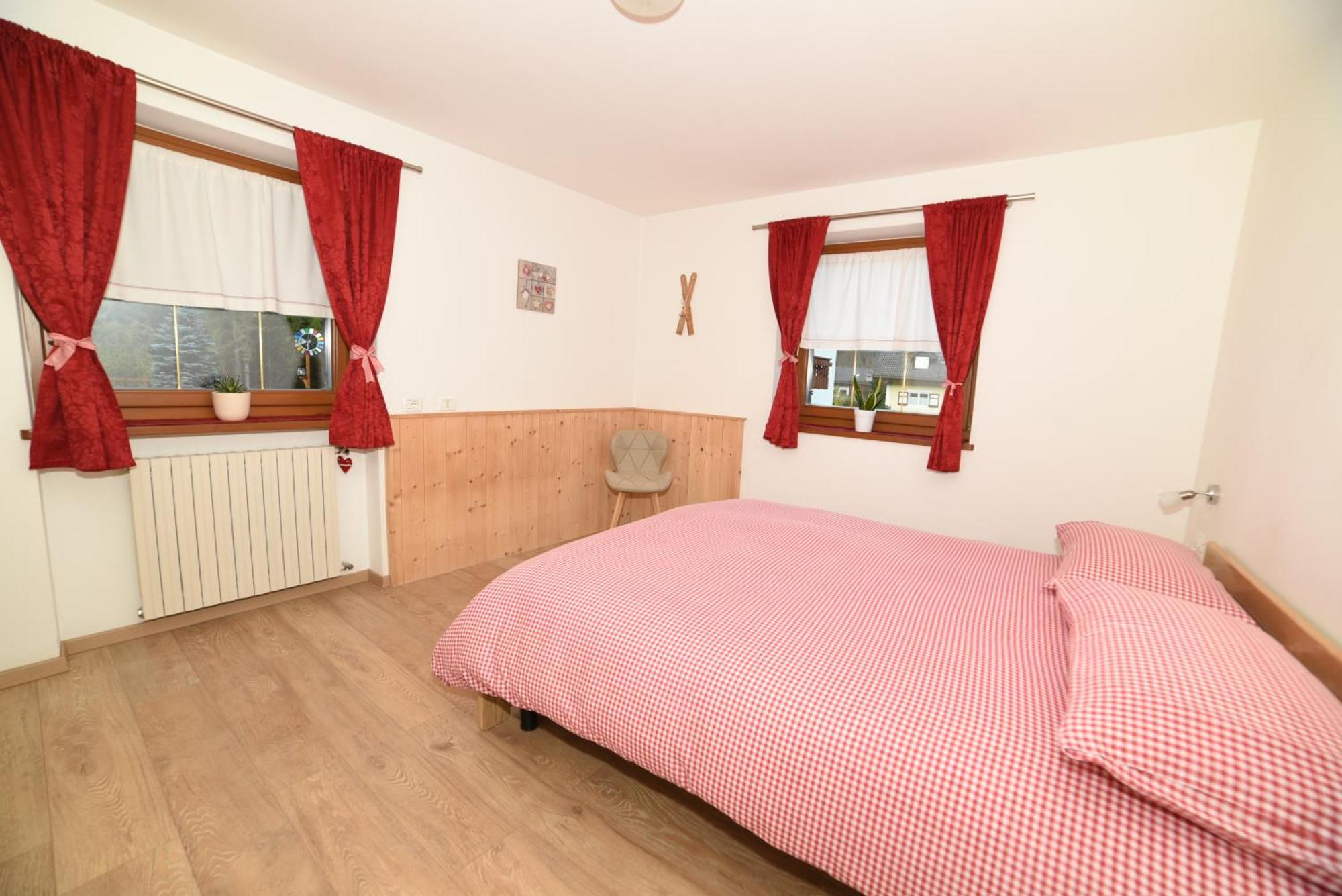 Cesa Mandi e Miky Apartment Canazei Bagian luar foto